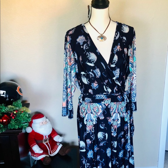 💙 Vintage Women's V Neck dress size medium - Picture 2 of 11